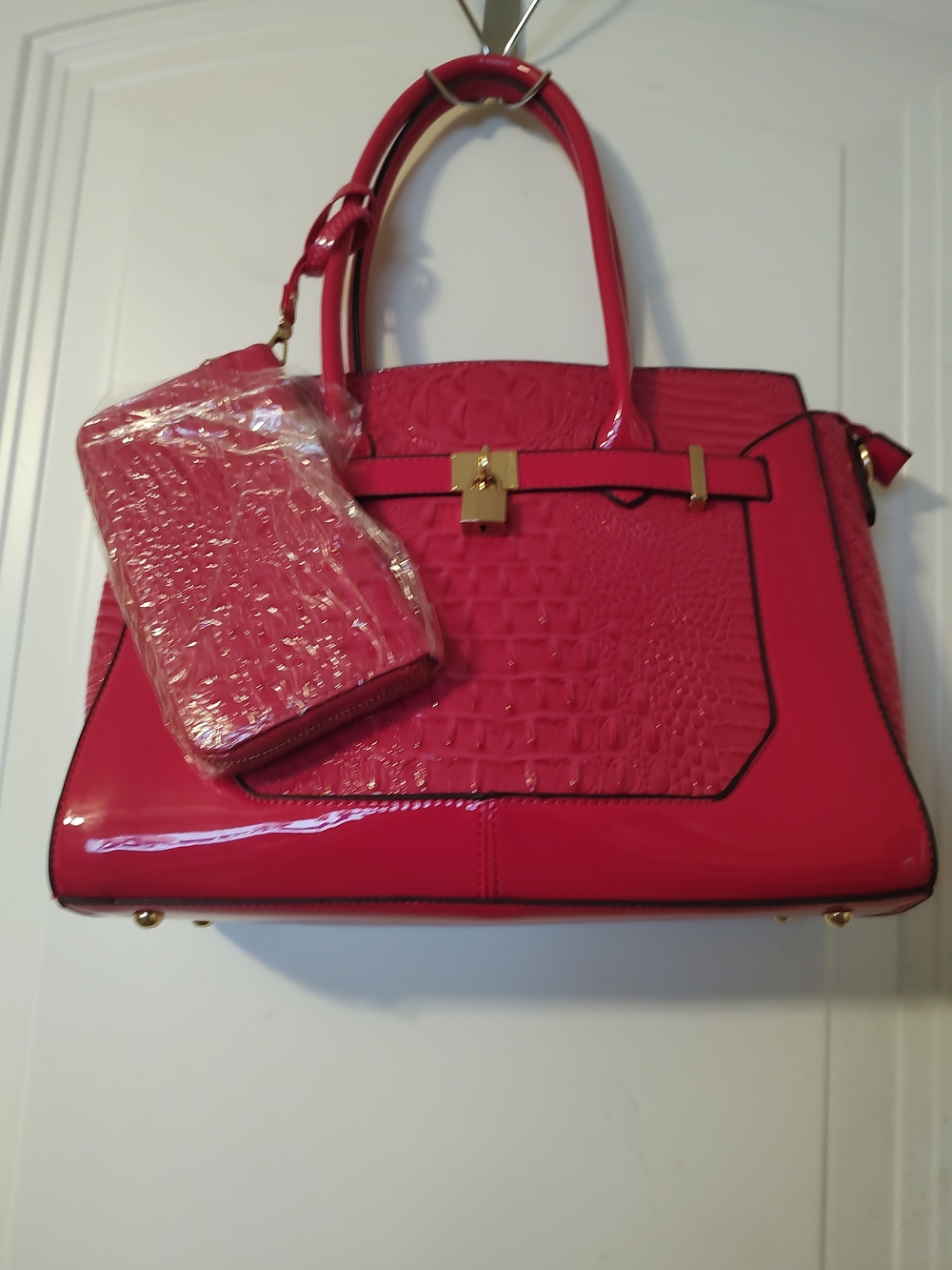 Stylish Women's Patent Tote Bag with Matching Wallet - Hot Pink